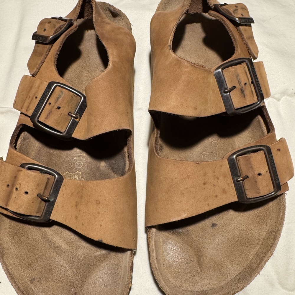 Birkenstock Men’s three-Strap Suede Sandal — Brown Tan